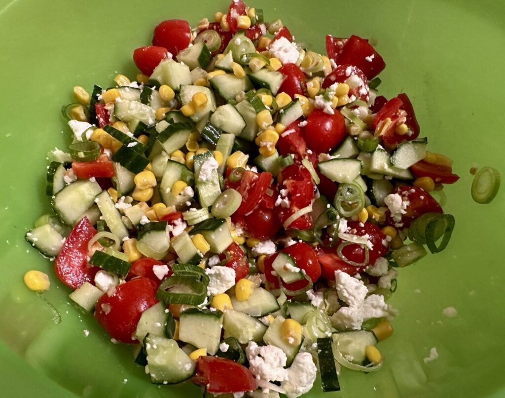 Knuspriger Nudelsalat